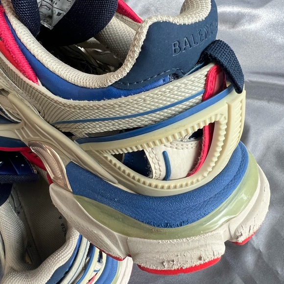 Balenciaga sneakers - Picture 10 of 10